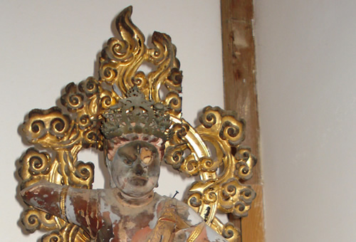 大寧寺蔵菩薩像