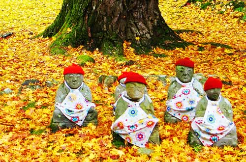 大寧寺境内地蔵